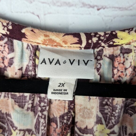 Ava & Viv Long Sleeve Floral Peasant Blouse 2X - Picture 3 of 7